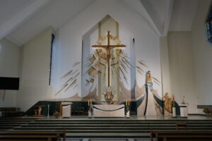 Sztuka sakralna. Projekty i realizacje wnętrz kościołów i kaplic