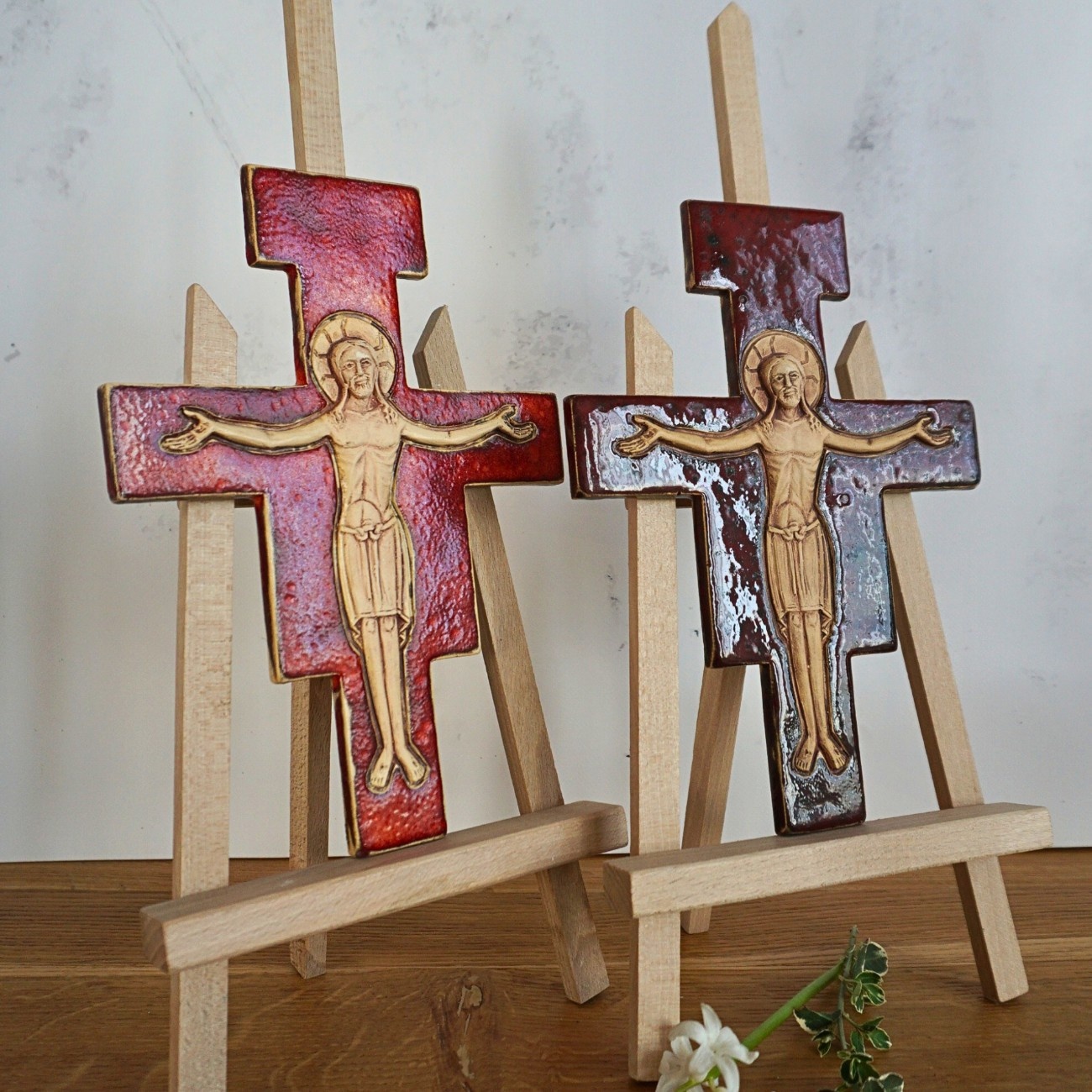 krzyz-ceramiczny-franciszkanski_zestaw-czerwieni krzyz-ceramiczny-franciszkanski_zestaw-czerwieni