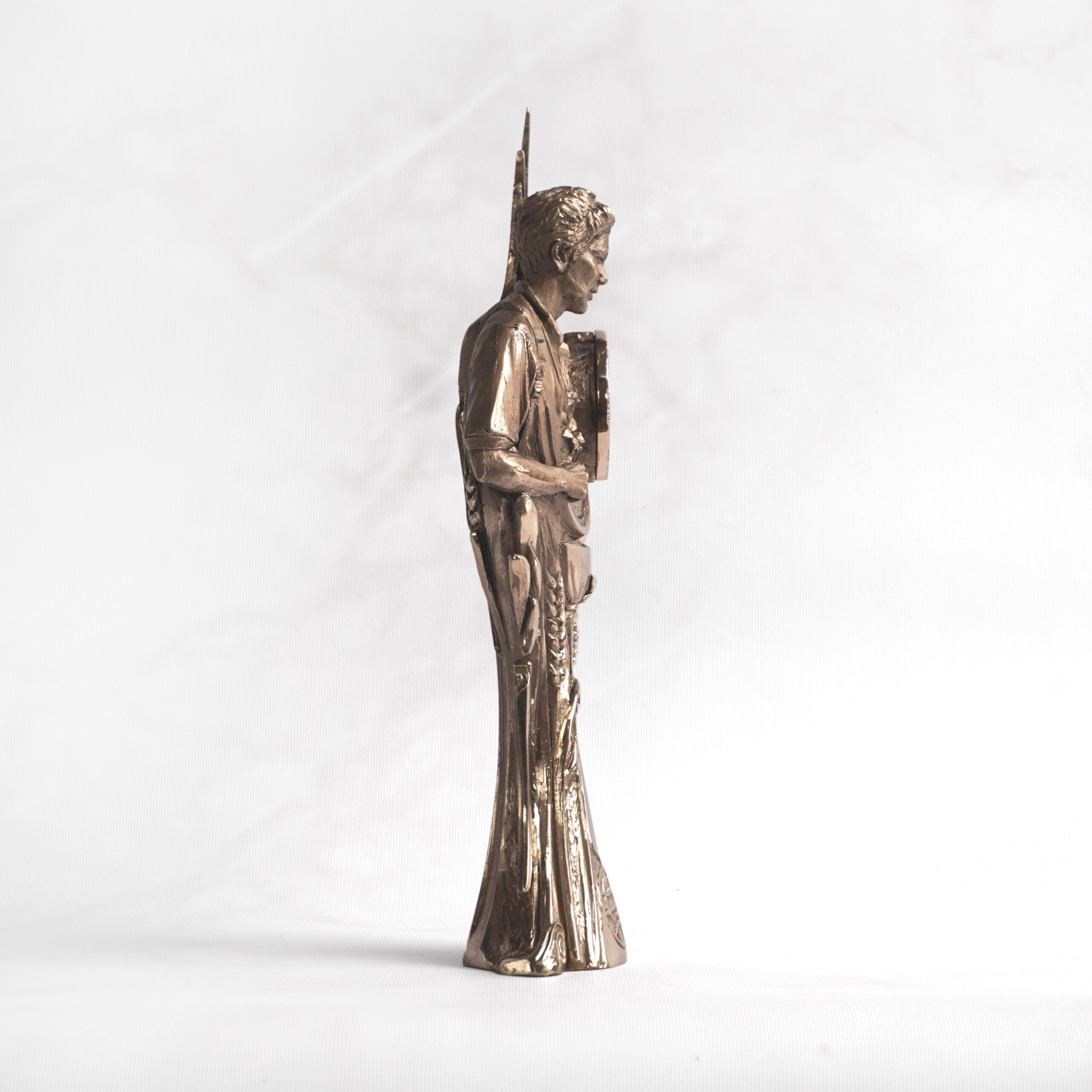 relikwiarz-Carlo-Acutis-_-widok-z-boku-scaled relikwiarz-Carlo-Acutis-_-widok-z-boku-scaled